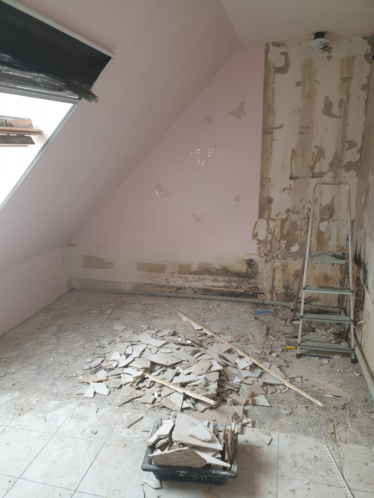 Salle de bain avant transformation