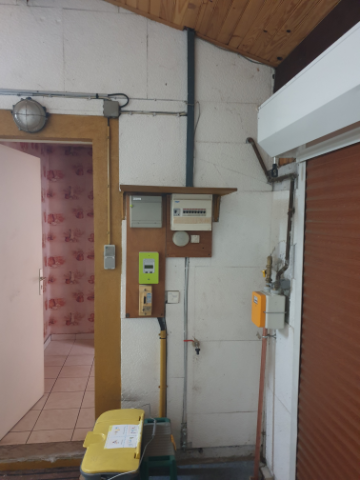 Tableau &eacute;lectrique avant r&eacute;novation